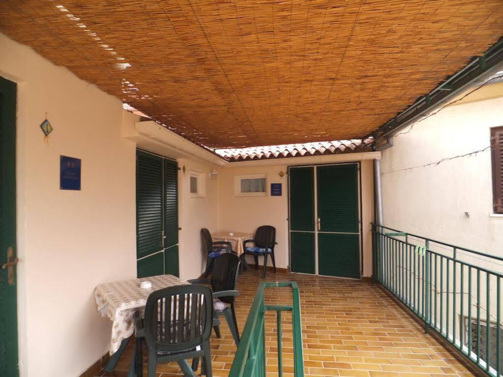 罗维尼 拉派歌拉旅馆酒店 外观 照片